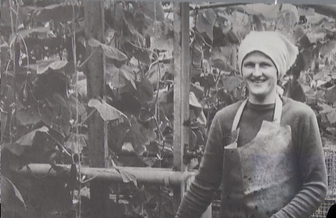 Panevėžio miesto dailės galerija pristato 68-erius metus fotografuojančios Irenos Giedraitienės parodą „88”