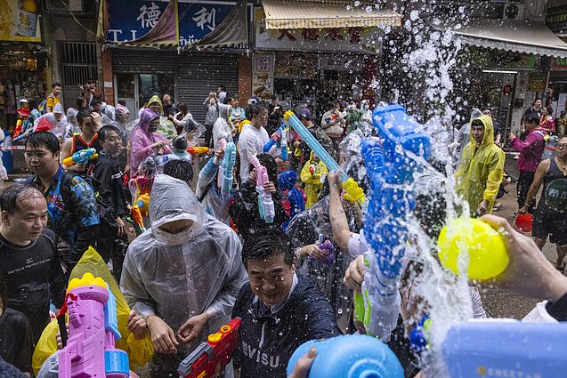 Ryto klausimas. Kiek laiko truks „Songkrano vandens festivalis“ Tailande?