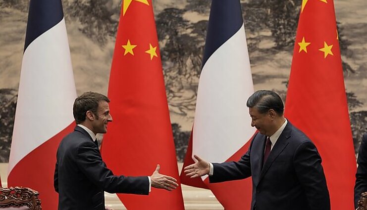 Politologė: Xi Jinpingas padarė viską, kad pamalonintų Macrono ego
