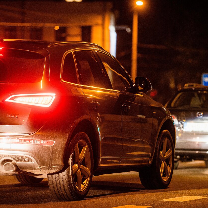 J. Stacevičiaus / LRT nuotr., Automobilių eismas naktį