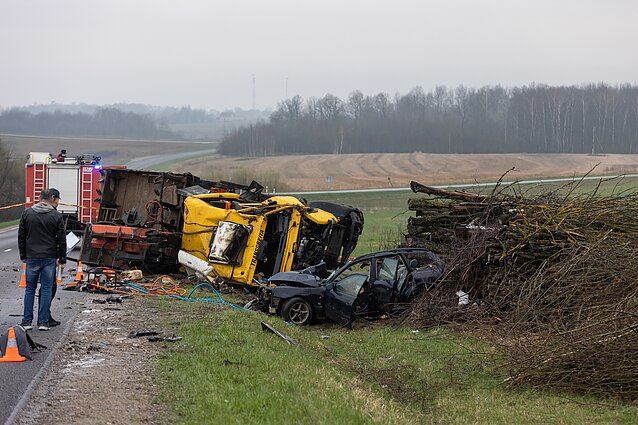 Traffic accident killed five on a road near Maišiagala, Vilnius District