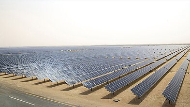 DEWA saulės baterijų parkas