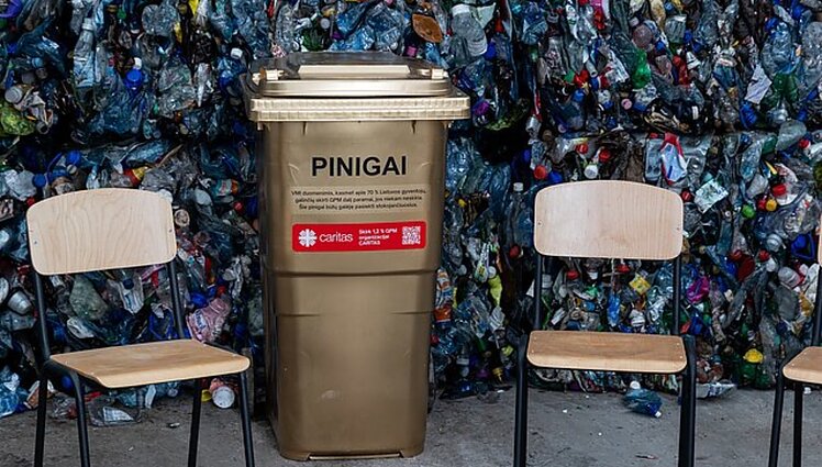 Lietuvos miestuose įkurti „auksiniai konteineriai“ – siekis paraginti gyventojus skirti GPM paramą