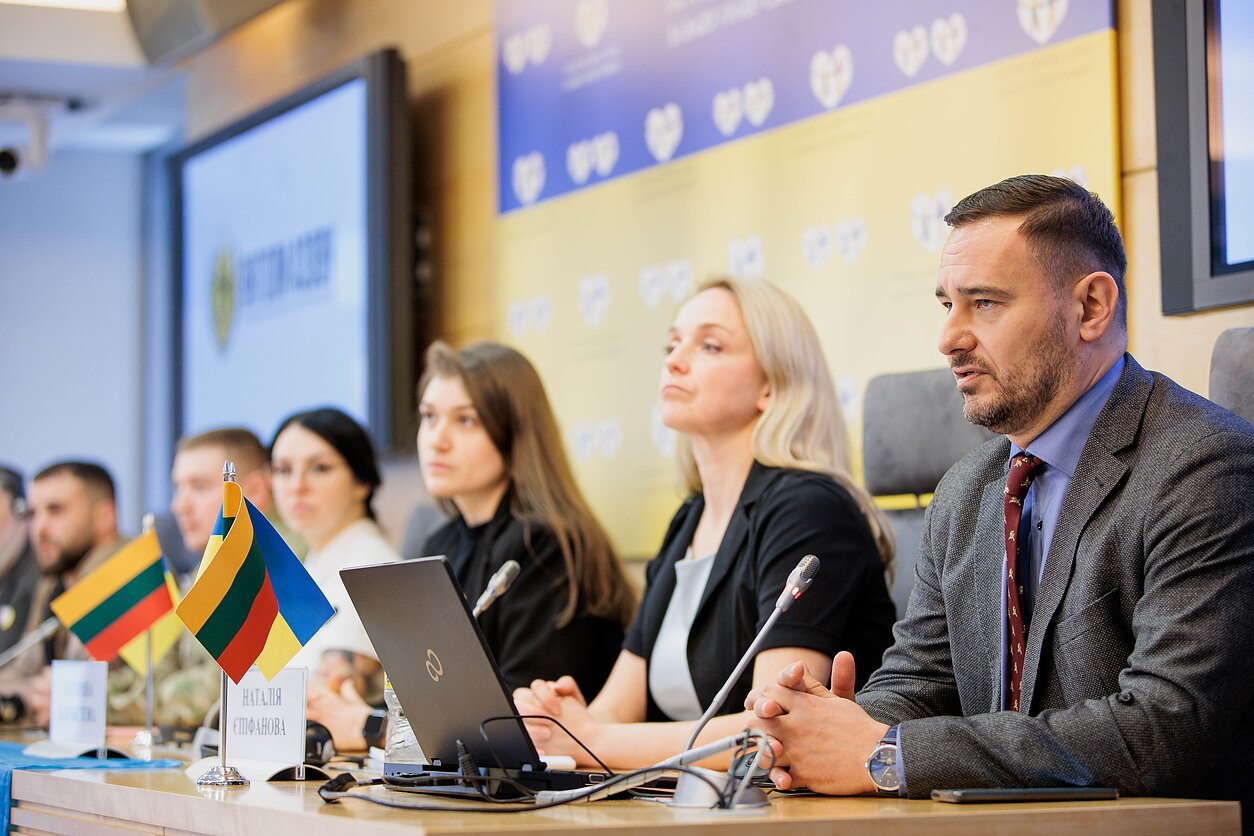 Spaudos konferencija „Azov" organizacijos fenomenas totalinio karo akivaizdoje“. 