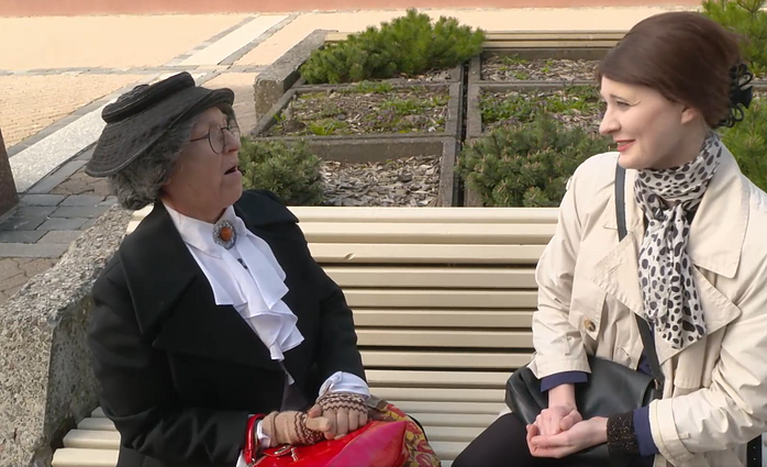 Dviračio žinios. Senjorė Apolionija Čmilytei-Nielsen: ko jūs visi užsipuolėte tą vargšiuką Nausėdą?