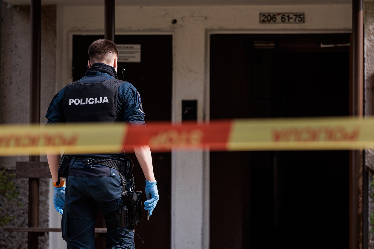 Vilniuje esančiame bute rasti dviejų jaunuolių kūnai 