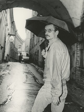 Įkvėpimo žemė. Ričardas Gavelis Vilniuje. 1993 m. 