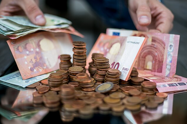 Lietuvos banko Kauno rūmai ragina ateiti išsikeisti 1–2 euro centų monetas: bankas skaičiuoja, kad net trečdalis šių monetų į apyvartą negrįžta