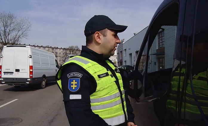 „Nežinote, prie ko prisikabinti“: kokių pažeidimų per policijos reidą buvo padaryta daugiausia?