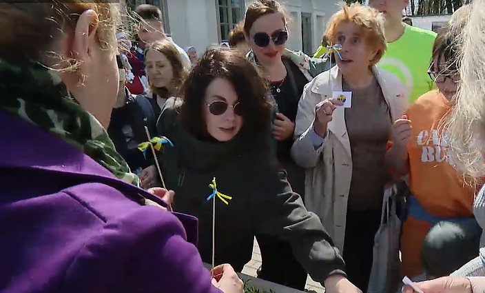 Panorama. Vilniuje surengta saulėgrąžų sėjimo akcija: surinktos lėšos bus skirtos ukrainiečių vaikams