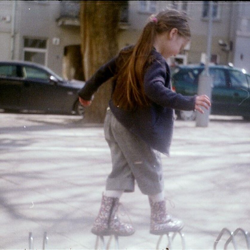 Homo cultus. Žmogus ir miestas. Vaikai ir globėjai mieste. Pasakoja Justina Muliuolytė ir Evelina Vasiliauskaitė