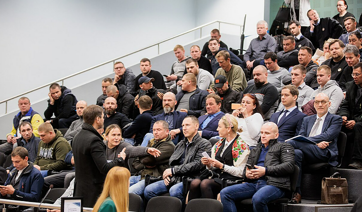 Atvertus riaušių prie Seimo bylą, teismo pirmininkė sako, jog šiemet sprendimo tikėtis nereikėtų Atvertus riaušių prie Seimo bylą, teismo pirmininkė sako, jog šiemet sprendimo tikėtis nereikėtų