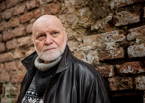 Aktorius Vladas Bgdonas: įtariai vertinu žmones, kalbančius, kad į viską reikia žiūrėti pozityviai – man nesiziuri