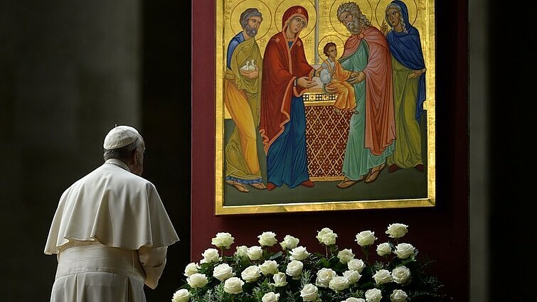 Popiežius Pranciškus priėmė istorinė sprendimą: Sinodo asamblėjoje galės balsuoti ir moterys