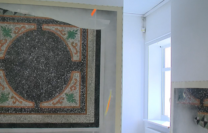 Eglės Ridikaitės parodoje – nauji darbai ir ankstesni, tapyti kasinėjant buvusios Vilniaus Didžiosios sinagogos vietoje