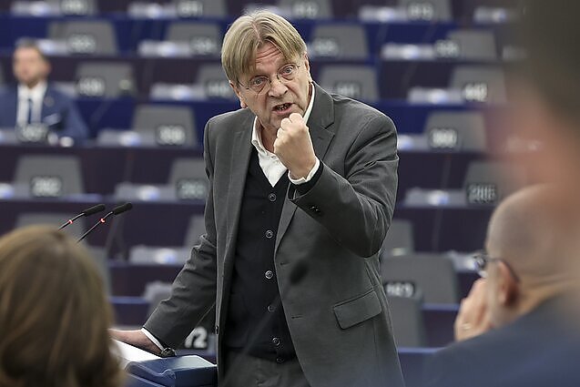 Buvęs Belgijos premjeras: galvojome, kad dirbti su Rusija nėra nieko blogo