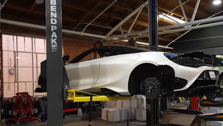 Trimačiai spausdintuvai ir jų naudojimas pramonėje: ar įmanoma atspausdinti automobilį, kuriuo galima būtų važiuoti gatvėmis?