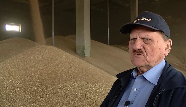 82-ejų grūdų sandėliavimo įmonės vadovas Jonas: norėčiau plėstis, bet nebeturiu kur