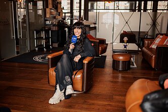 „Eurovizijos“ laimėtoja Loreen davė išskirtinį interviu LRT „Eurovizijos“ laimėtoja Loreen davė išskirtinį interviu LRT