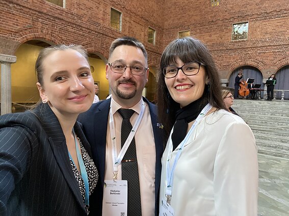 Индре Каминцкайте, Владислав Берковский, Аста Пакарклите на встрече международной федерации по культуре и искусству (IFACAA)