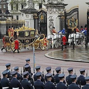 Speciali laida. Jungtinėje Karalystėje pirmoji per 70 metų karūnavimo ceremonija