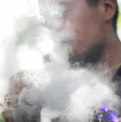 Lietuvoje uždrausti rūkalai internetu parduodami ir vaikams