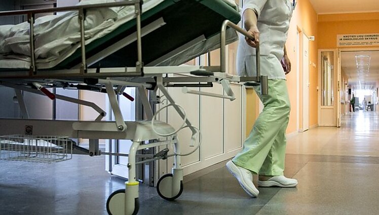 Dulkys: legioneliozės atvejai sutapo su Garliavos vandens siurblinės rezervuarų plovimo darbais