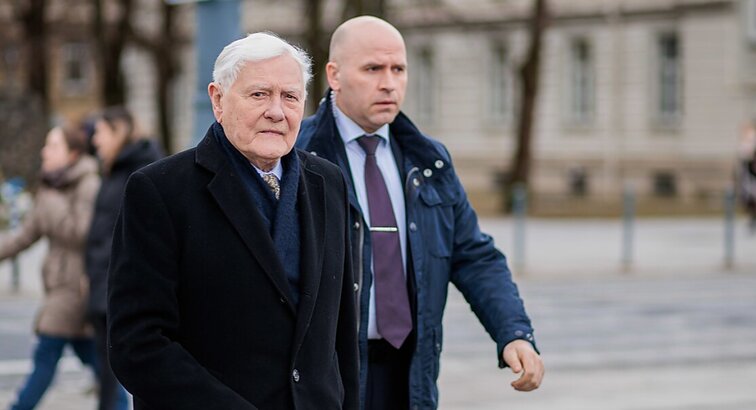 Adamkus: jaučiu pasididžiavimą savo tauta, kuri galėjo apsispręsti dėl narystės ES ir įrodyti, jog esame jai pasirengę