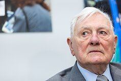 Valdas Adamkus Valdas Adamkus