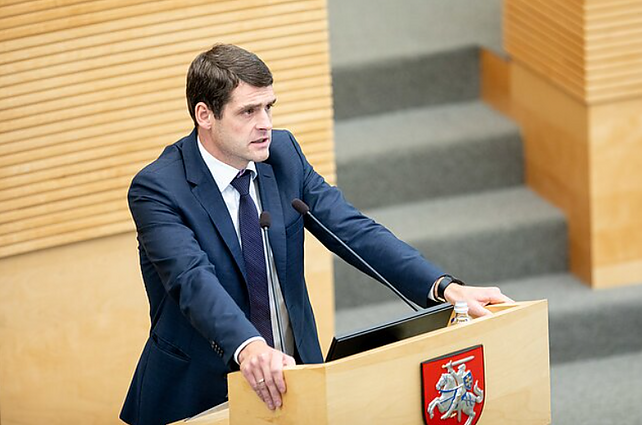 Žinios. Prokuratūra pradėjo ikiteisminį tyrimą dėl Žemaitaičio įrašo feisbuke apie žydus