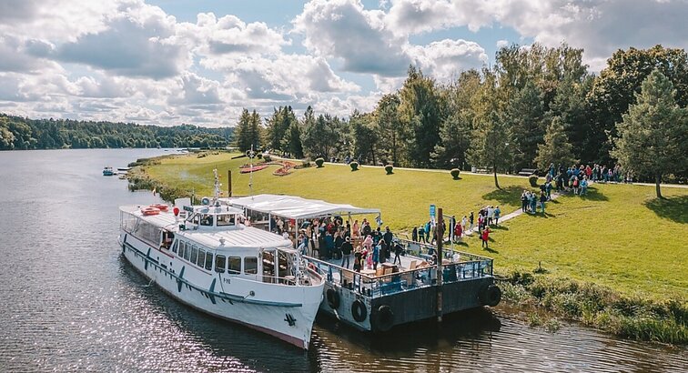 Birštonas skelbia laivybos sezono pradžią: jau šį savaitgalį Nemunu ten bus galima atvykti pramoginiais laivais