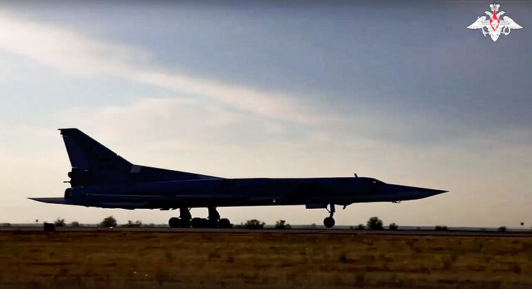 Rusijos Tu-22M bombonešis