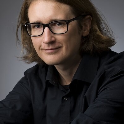 Dr Łukasz Olejnik Dr Łukasz Olejnik