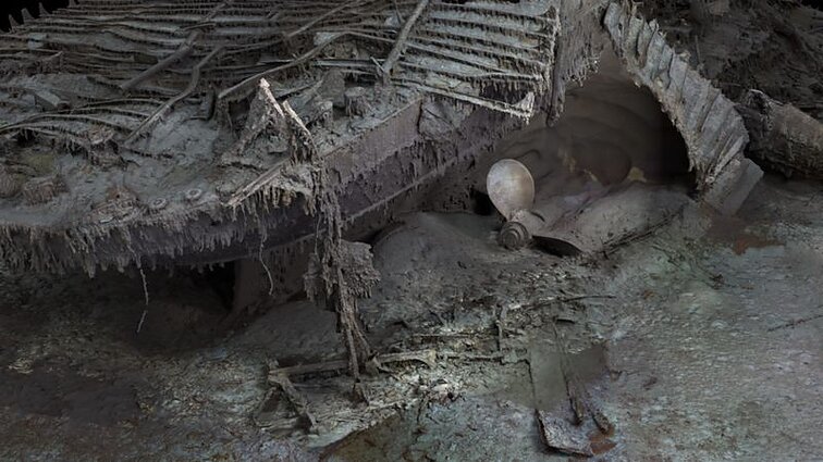 На корабле видны даже мелкие детали На корабле видны даже мелкие детали