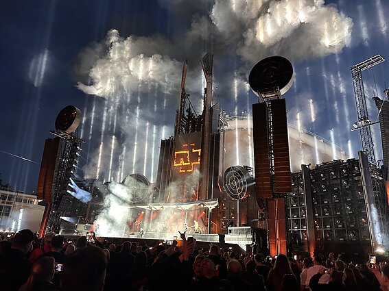 „Rammstein“ koncerto generalinės repeticijos Vilniuje akimirka „Rammstein“ koncerto generalinės repeticijos Vilniuje akimirka