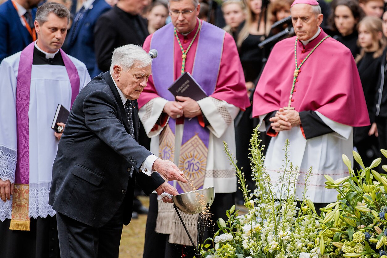 Funeral of First Lady Alma Adamkienė