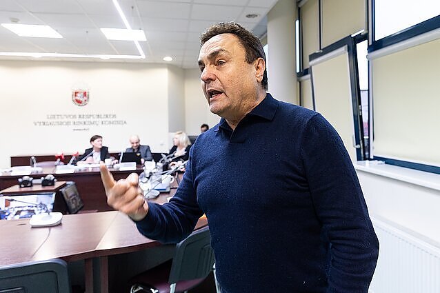 Nuspręsta pradėti apkaltos procesą Gražuliui: parlamentarui gresia draudimas dalyvauti rinkimuose 10 metų