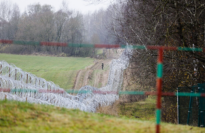 LRT tyrimas: lietuviai pildo užsienio valstybių kalėjimus, kaltinimų sulaukia dėl migrantų vežimo ir kontrabandos