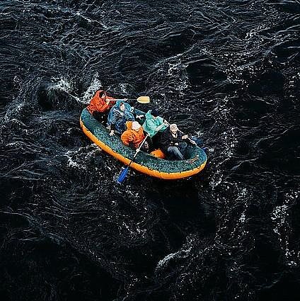 Ryto allegro. Kaip miestą patirti per upę?
