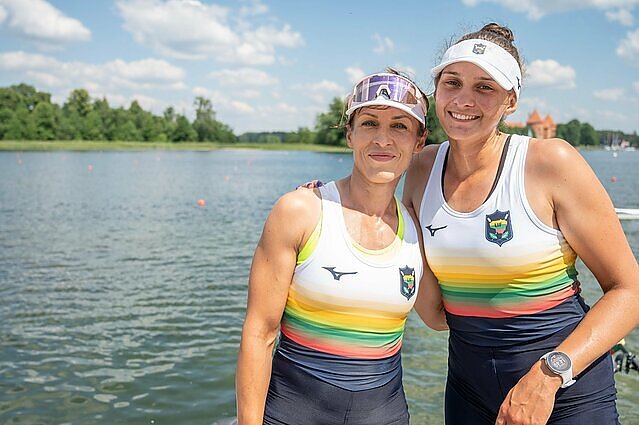 Irkluotojos Karalienė ir Rimkutė Europos čempionate pasidabino sidabro medaliais