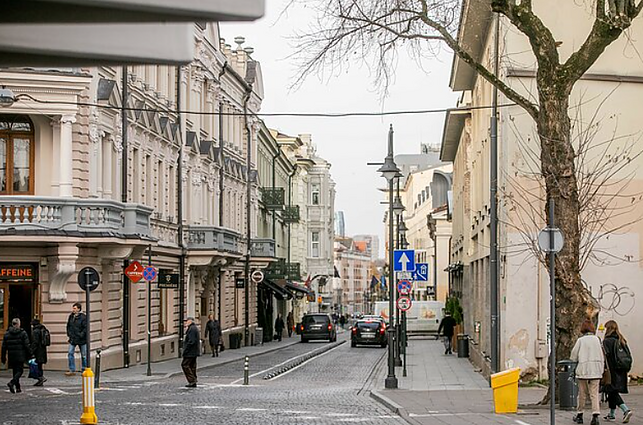 Dėl vyksiančio NATO viršūnių susitikimo mieste laukia daugybė eismo ir judėjimo ribojimų: gyventojus ragina ruoštis iš anksto
