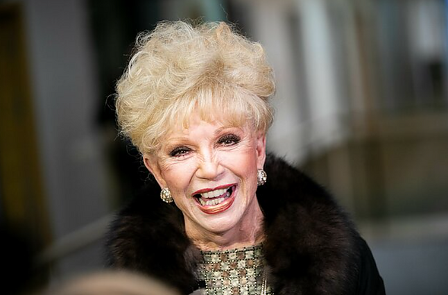 Kokioje šalyje gimė lietuvių kilmės aktorė Ruta Lee?