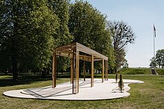 Žilvino Landzbergo „Žalčio namas“