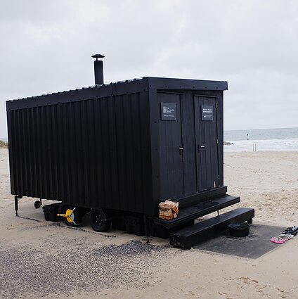 Pirtys pajūryje stovi ant valstybinės žemės ir veikia be higienos paso: sąsajos veda prie Trakų politiko