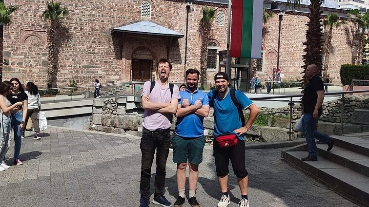 „Antikvariniai Kašpirovskio dantys“ Bulgarijoje