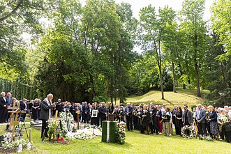 Zitos Kelmickaitės laidotuvės Zitos Kelmickaitės laidotuvės