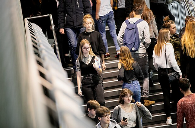 Žinios. Prasideda priėmimas į aukštąsias ir profesines mokyklas