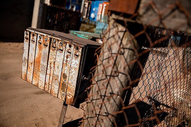 Kviečia atsinaujinti netvarkingas pašto dėžutes: to padaryti negalintiems naują padovanos