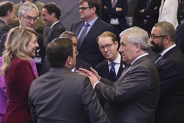 NATO ministrų susitikimas Osle: aptarta galimybė stiprinti Ukrainos, kaip NATO partnerės, statusą ir kurti specialią tarybą