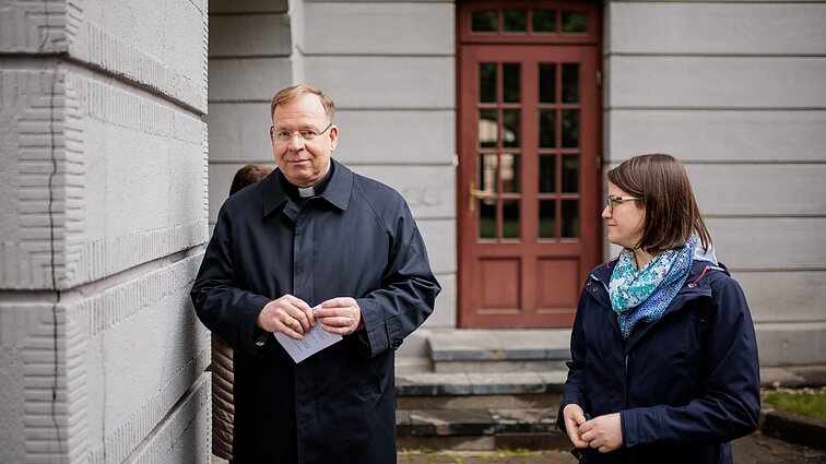 Religijos apžvalgininkė: girdime, kad aukos gali kreiptis į vyskupijas, bet kaip nukentėję po tokių incidentų gali pasitikėti kunigais?